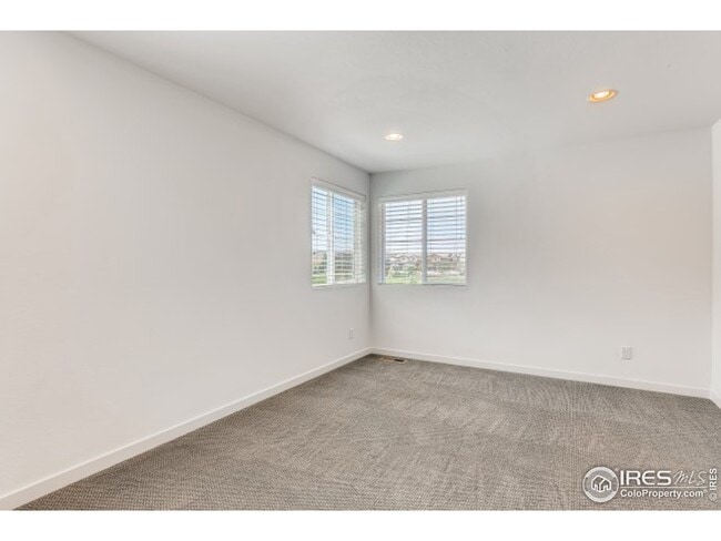 Building Photo - 14100 Mosaic Ave