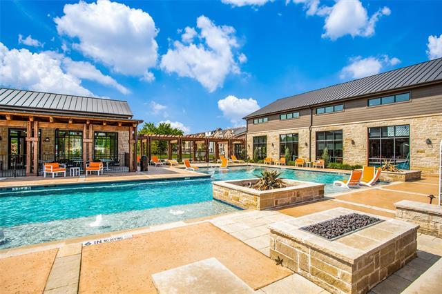 Building Photo - 2654 Carolwood Ln