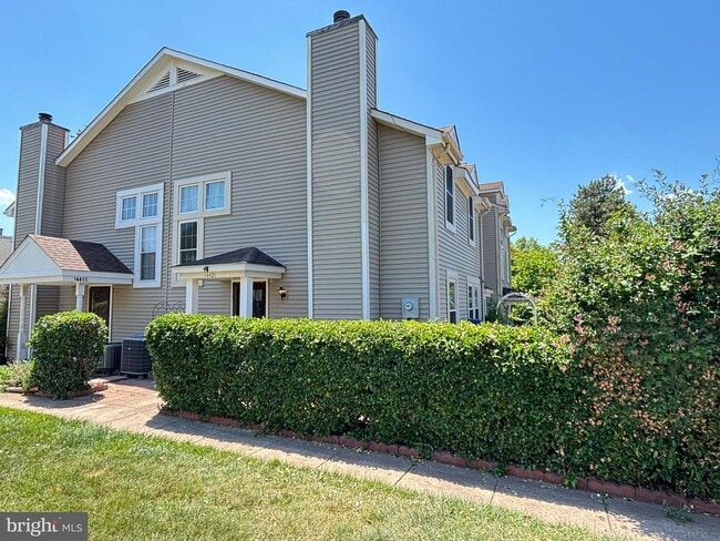 Building Photo - 14421 Gringsby Ct