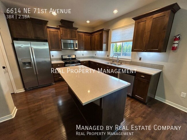 Building Photo - 6614 NE 71st Ave