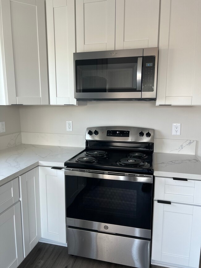 Building Photo - 3104 Marmil Ave