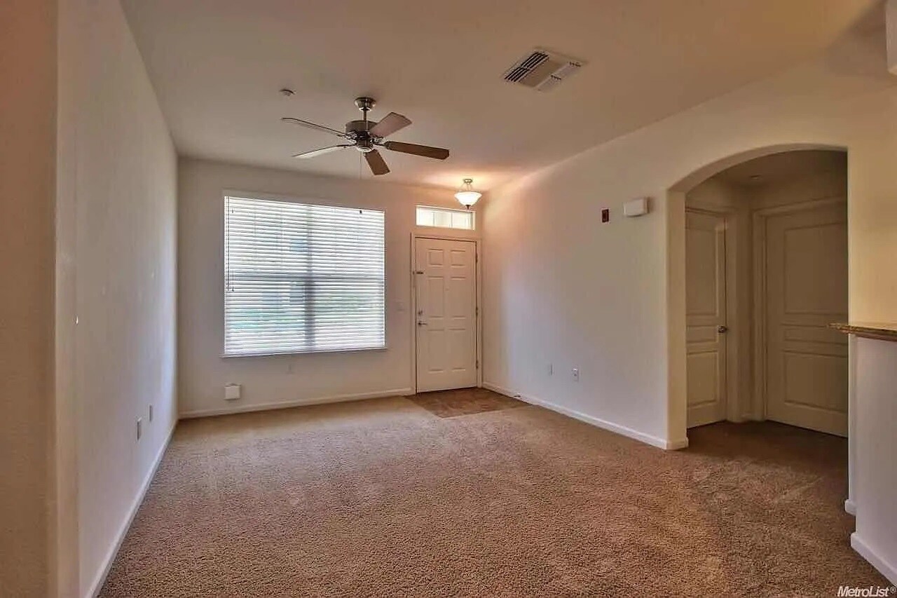 Building Photo - 9621 Coney Island Cir