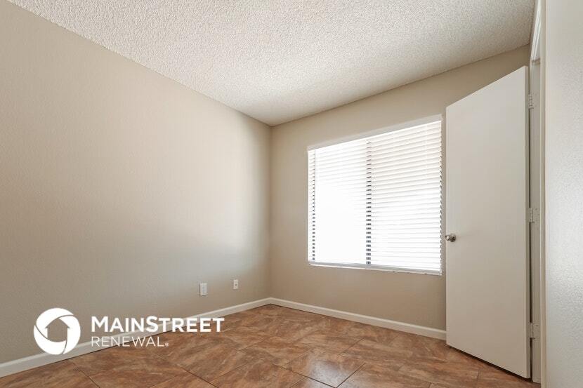 Building Photo - 3165 Avenida Destino
