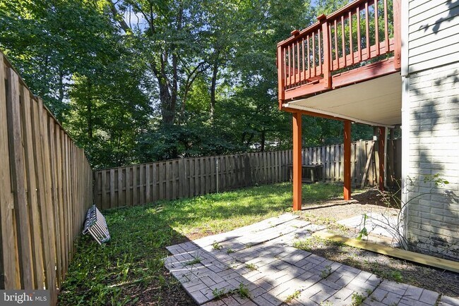 Building Photo - 5926 Gunther Ct
