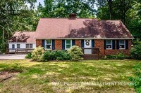 Building Photo - 86 Venable Dr