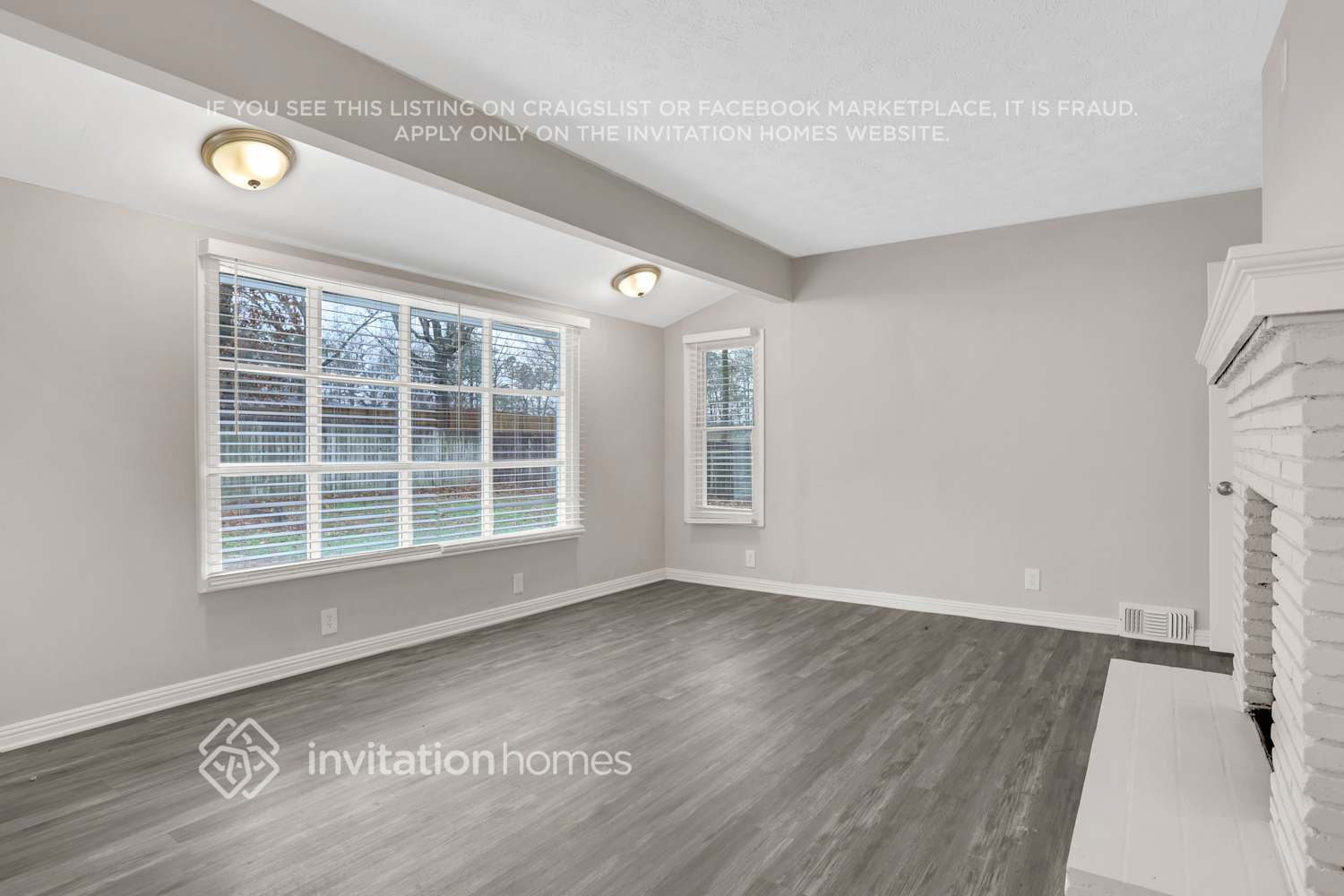 Building Photo - 190 Pineview Dr