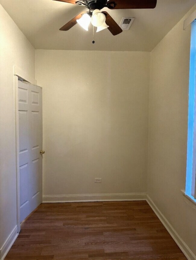 Building Photo - 4451 S Wood St