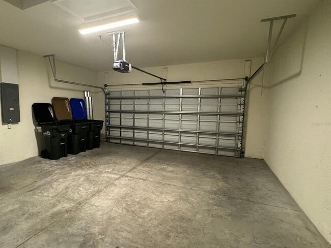 Building Photo - 2333 Renfro Ave