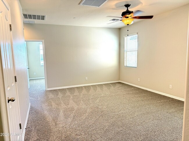 Building Photo - 9237 W Coolbrook Ave