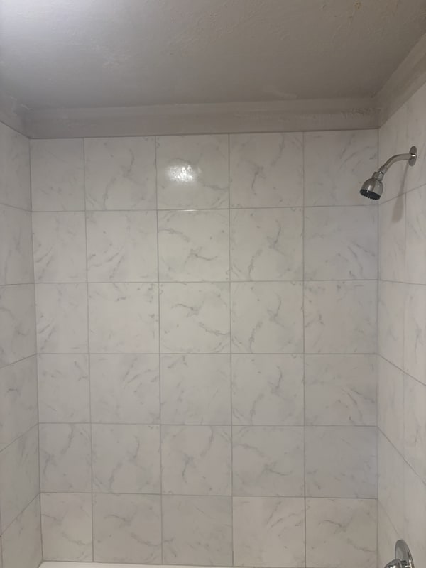 Building Photo - 411 E Beech St