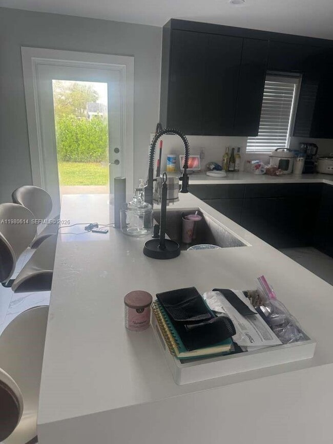 Building Photo - 1001 NW 148th St