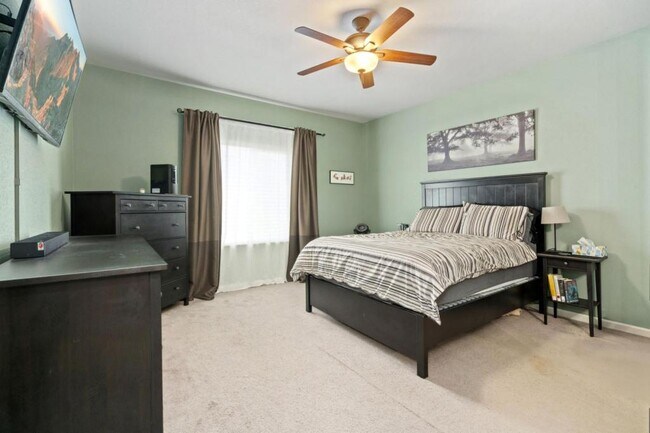 Building Photo - 3046 Crux Dr