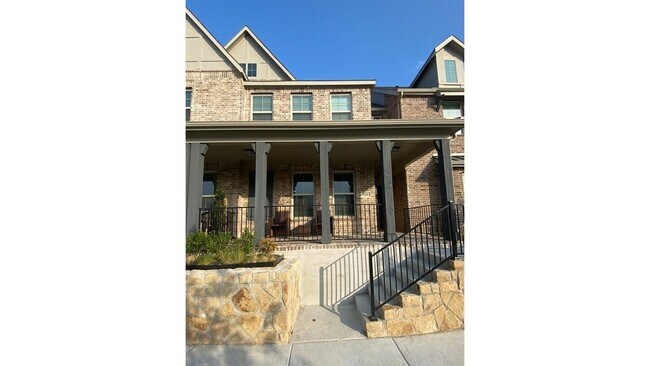 Building Photo - 2008 Naples Dr