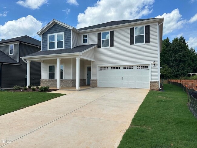 Building Photo - 1201 Winding Spg Dr