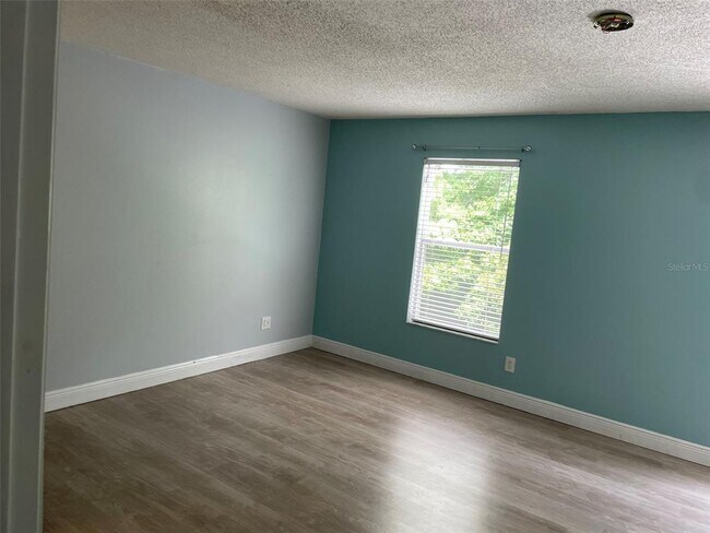 Building Photo - 4231 Winding River Way