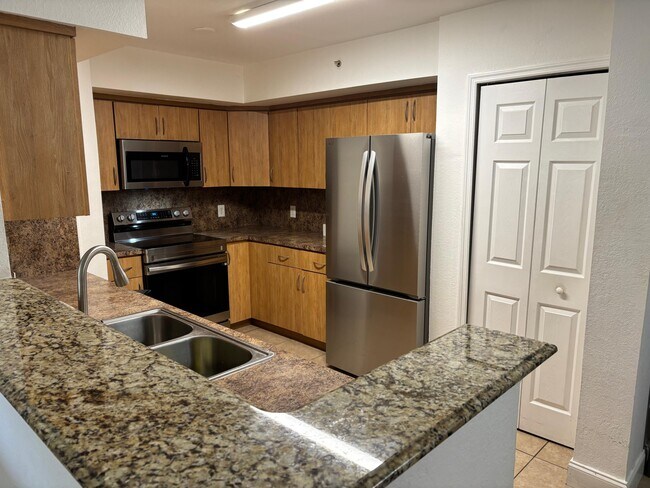 Building Photo - 6760 Heritage Grande