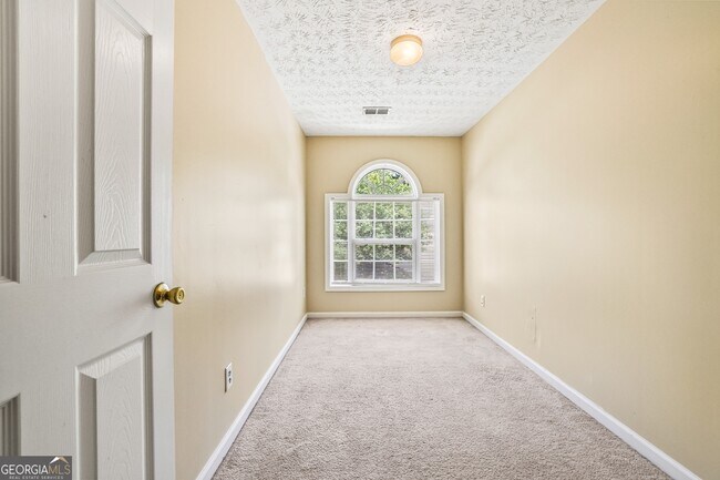 Building Photo - 1376 Bramlett Forest Ct SE