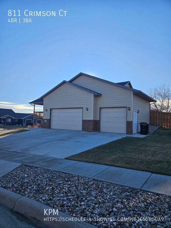 Building Photo - 4 BED | 3 BATH | DOUBLE GARAGE | SINGLE-FA...