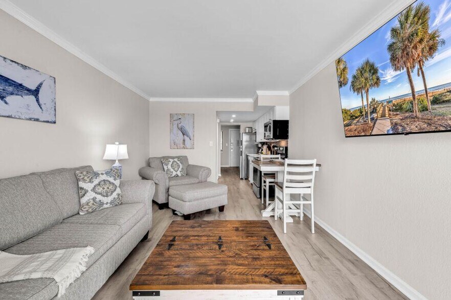 Building Photo - 2001 S Ocean Blvd