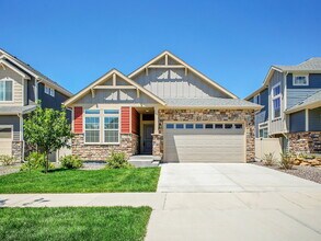 Building Photo - $3,295, 3 bed, 3 bath, located in Erie