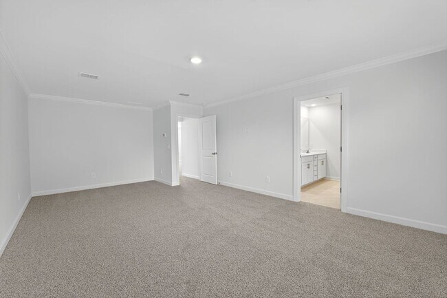 Building Photo - 2143 Rolling Hls Ct