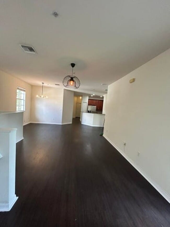Building Photo - 9080 Preston Pl