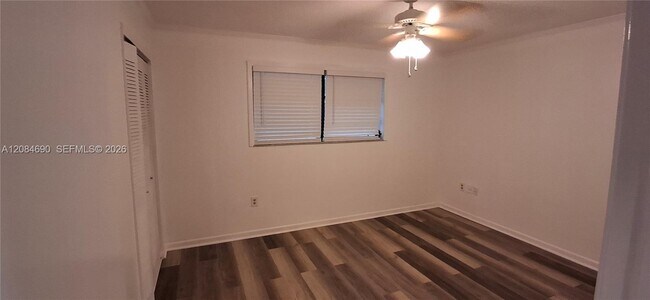 Building Photo - 6225 SW 136th Ct