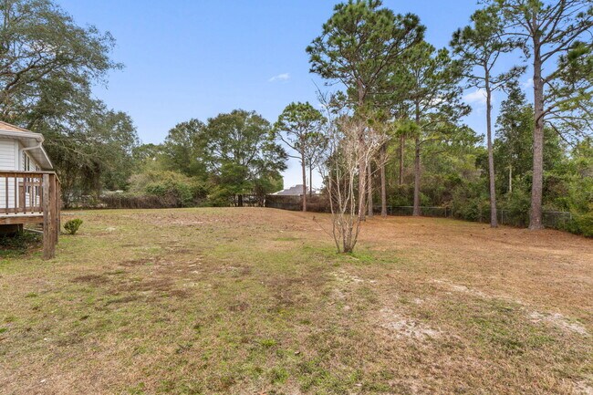 Building Photo - 8828 Arlington Ln