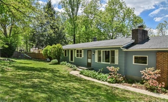 Building Photo - 50 Booker St