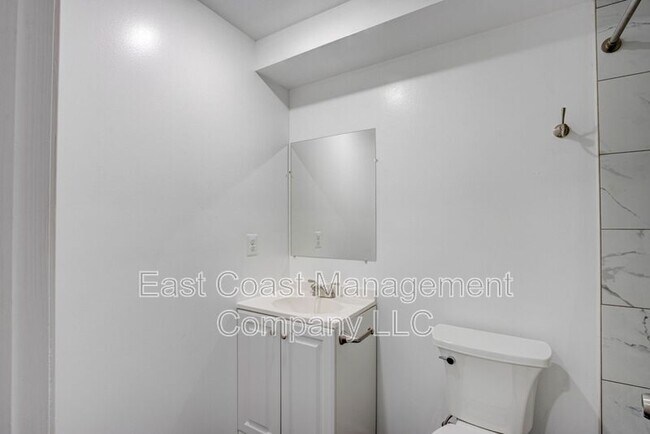 Building Photo - 601 Richwood Ave