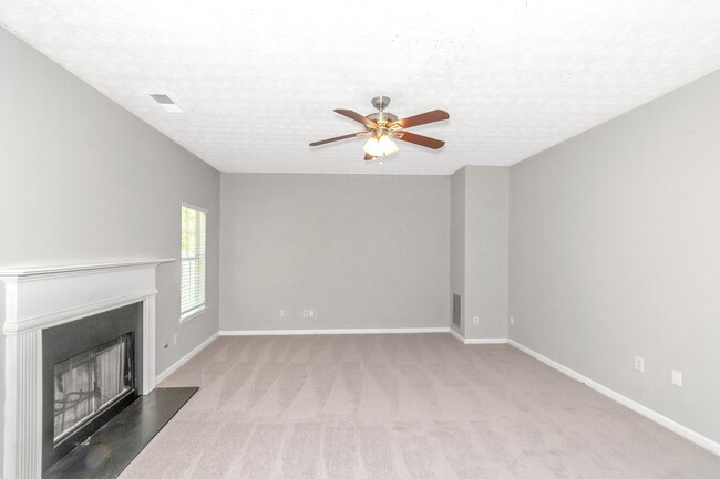 Building Photo - Beautiful 4BR Two-Story Home with Open Layout & Private Backyard!