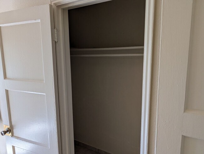 Building Photo - Nevada 4-Plex