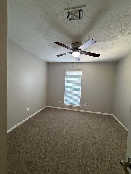 Building Photo - 14855 Easingwold Dr