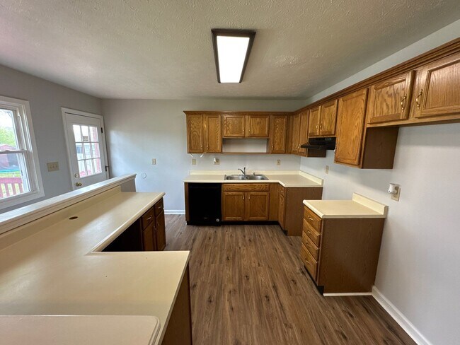 Building Photo - 5507 Branston Dr
