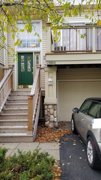 Building Photo - 13802 54th Avenue North