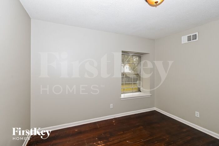 Building Photo - 5492 Scottsdale Ave