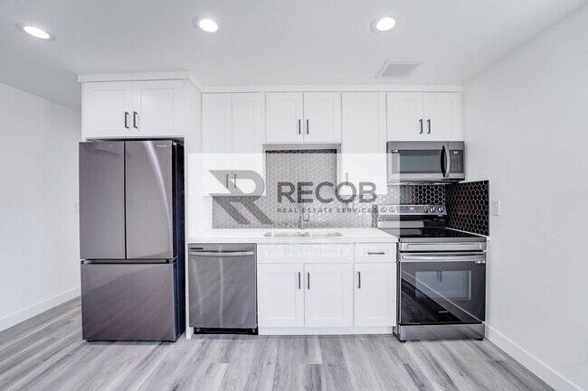 Building Photo - 3663 Budd St