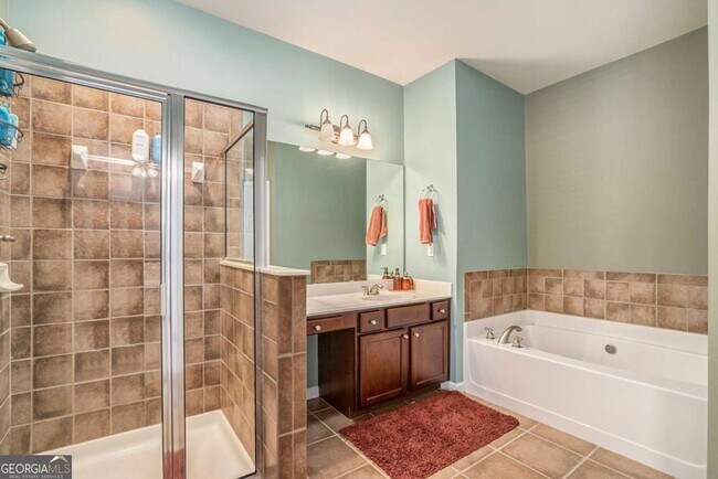 Building Photo - 12807 Doe Dr