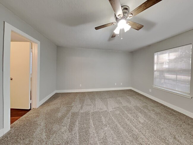 Building Photo - 19119 Spruce Bough Ln