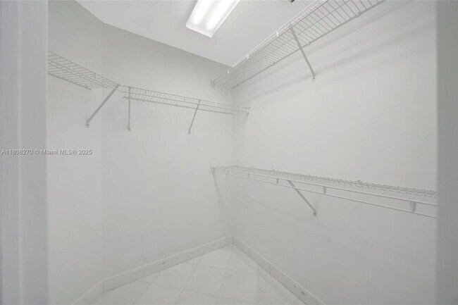 Building Photo - 6001 N Ocean Dr