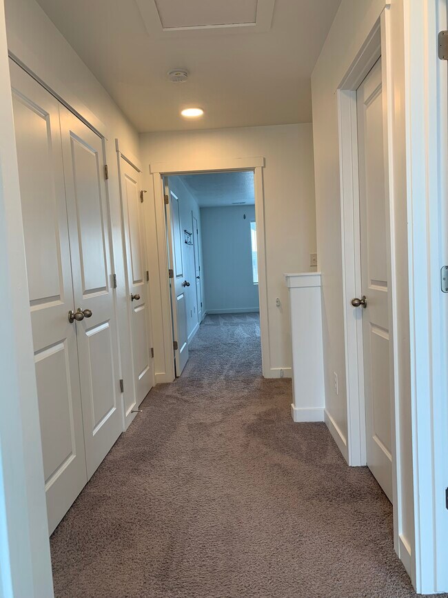 Upstair hallway - 14937 S Messi St