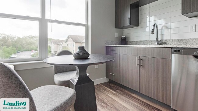 Building Photo - 1010 Enclave Blvd