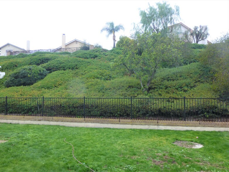 Building Photo - 21705 Cabrosa