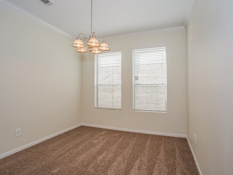 Building Photo - 12214 Landsdown Ridge Way