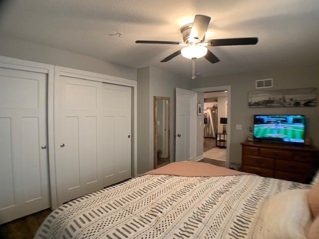 Building Photo - Fantastic luxury two-bedroom, one-bathroom in the Longfellow Neighborhood in Minneapolis!