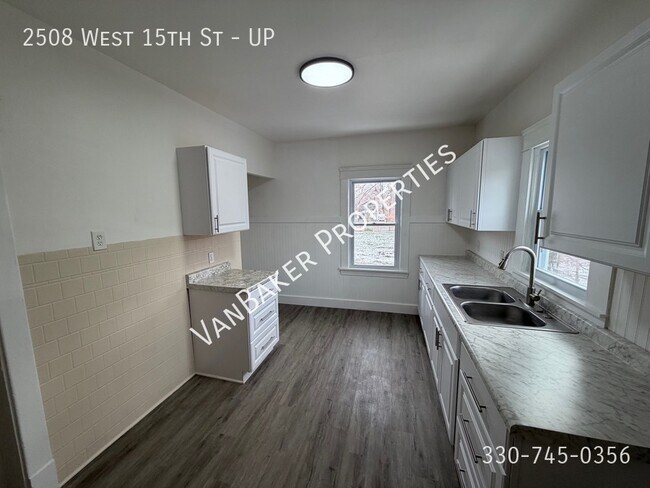Building Photo - 2508 W 15th St