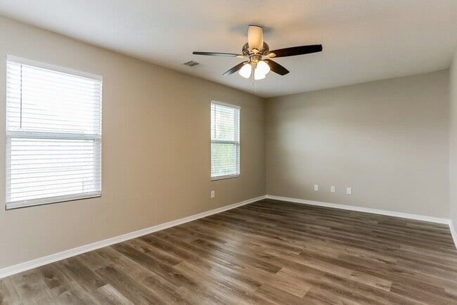 Building Photo - 17819 Yellow Birch Trail