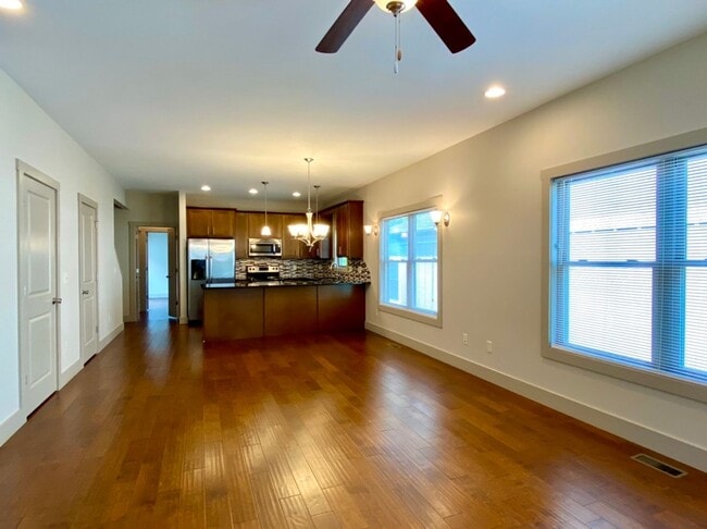 Building Photo - Beautiful Newer Construction in WAVL