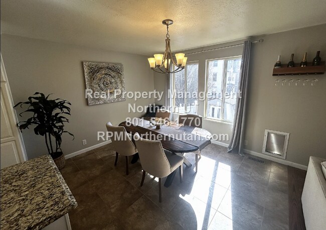 Building Photo - Large 5 bedroom home coming available in Layton