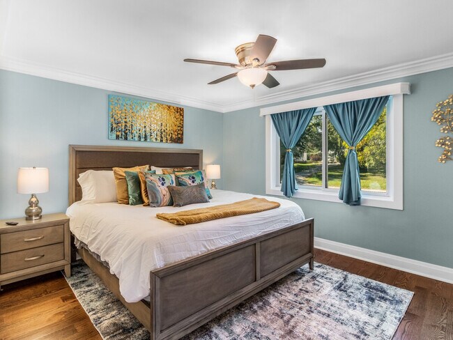 Building Photo - 5258 Washington St